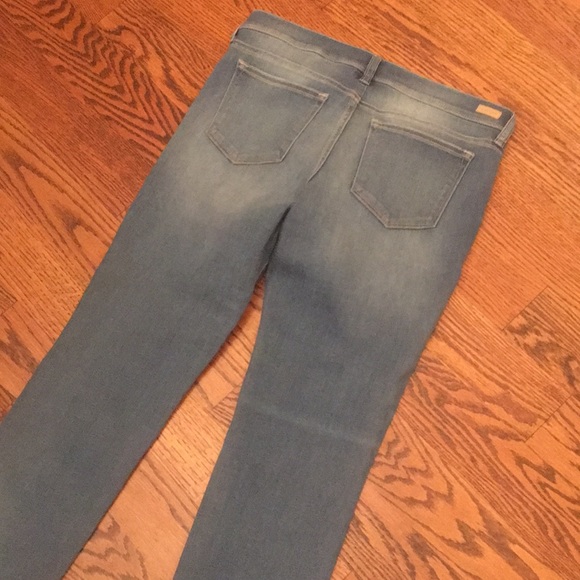 Sneak Peek distressed skinny jeans - Picture 9 of 12